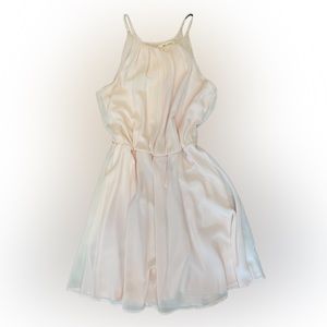 Beautiful pale pink dress